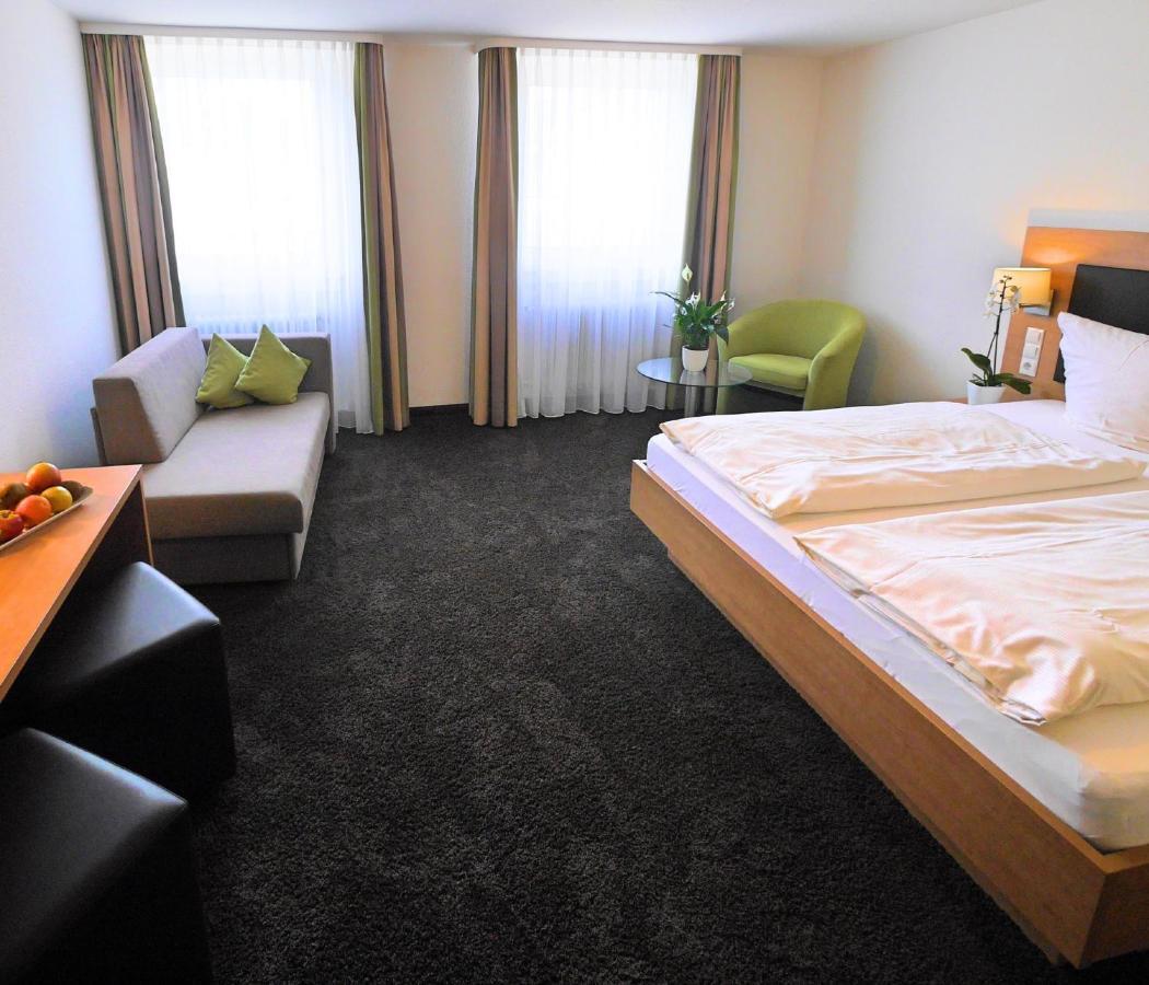 Lichtenau  Hotel Landgasthof Blume מראה חיצוני תמונה